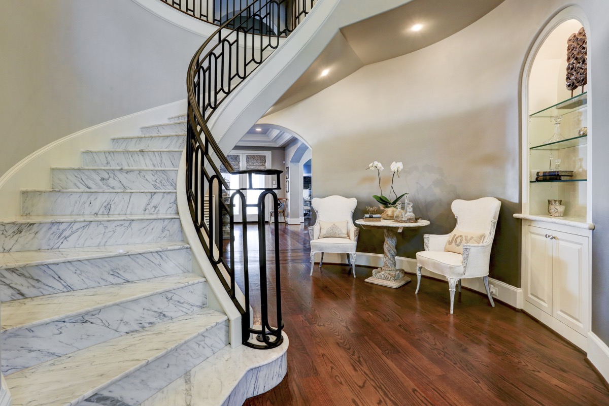 Jaw-dropping marble staircase treads and risers